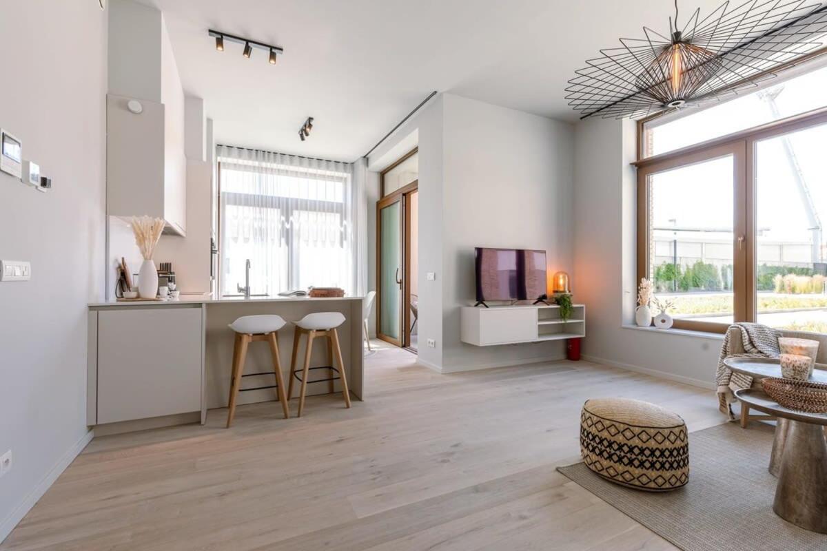 אוסטנדה Luxurious Flat "De Zilte Zeezoen" Close To The Sea מראה חיצוני תמונה